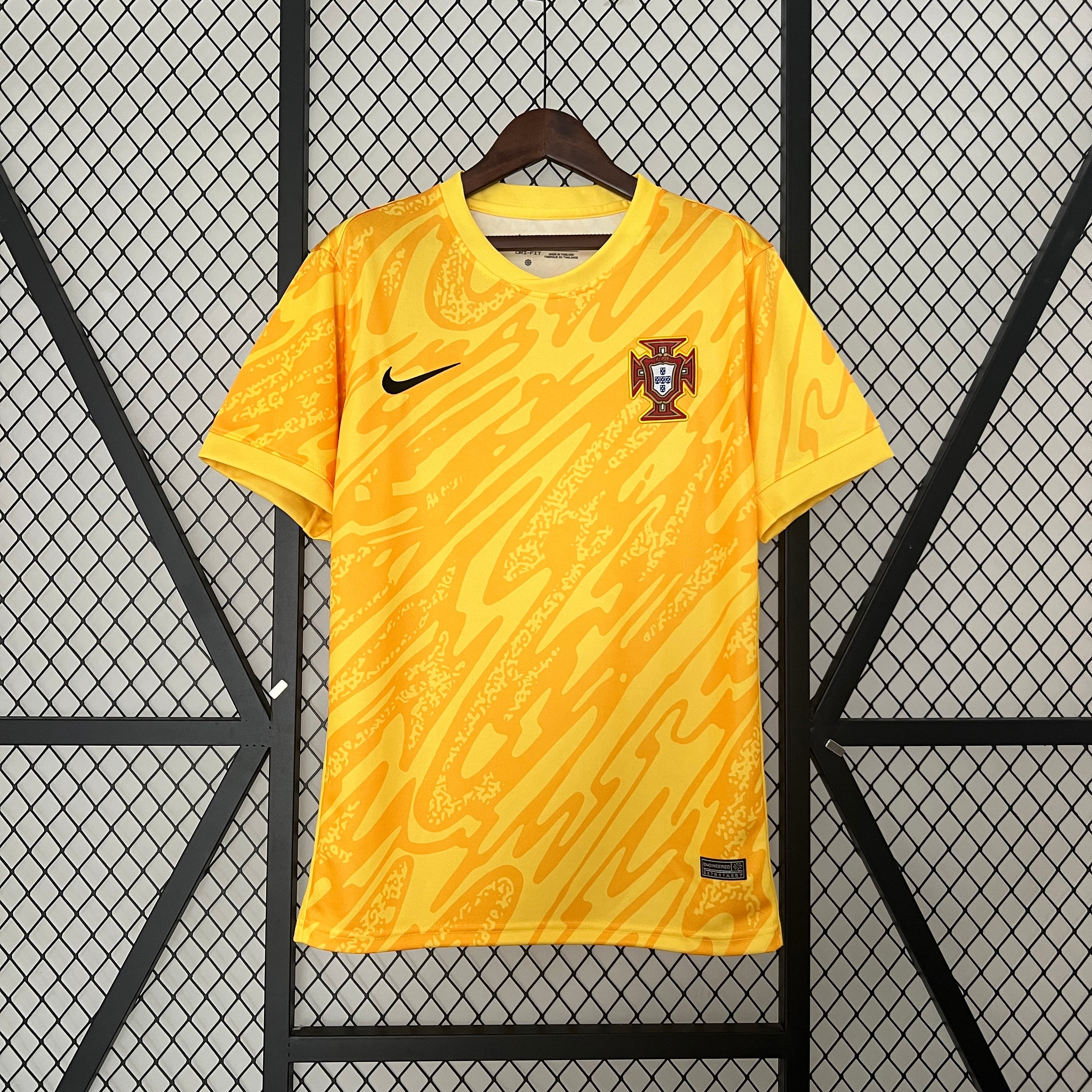Camisa 2024 Goalkeeper Portugal Yellow